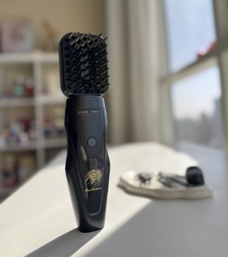 مبخرة إلكترونية للشعر